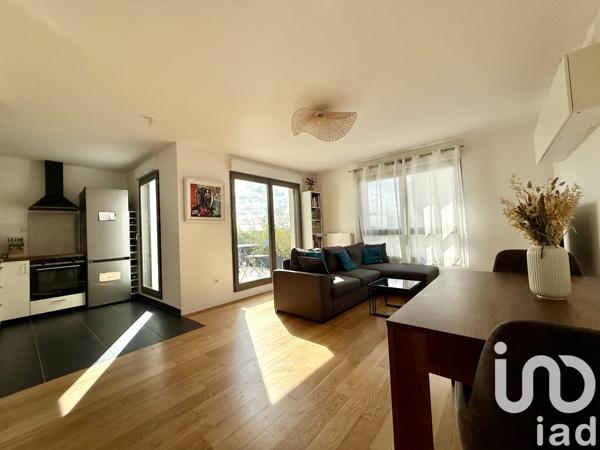 Apartment for sale 3 rooms 64 m² Colombes