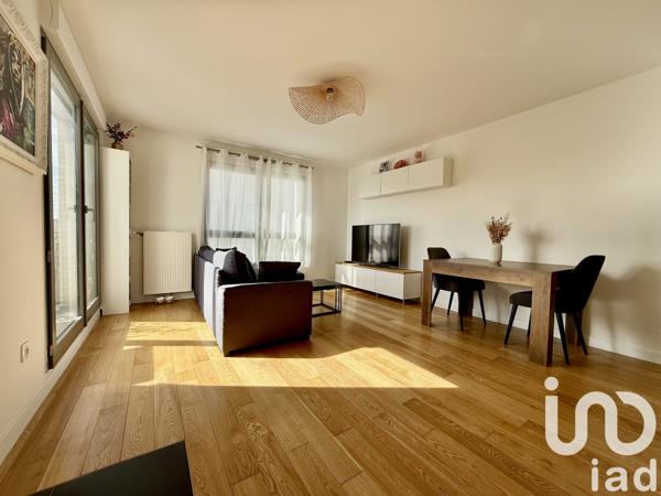 Apartment for sale 3 rooms 64 m² Colombes