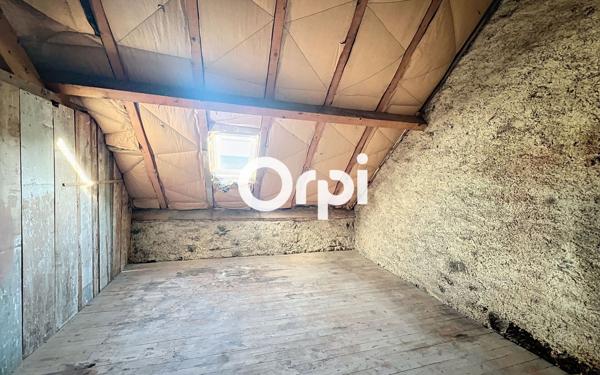 Maison à vendre    7 pièces • 145 m2 Pierrefort