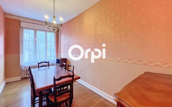 Maison à vendre    7 pièces • 145 m2 Pierrefort