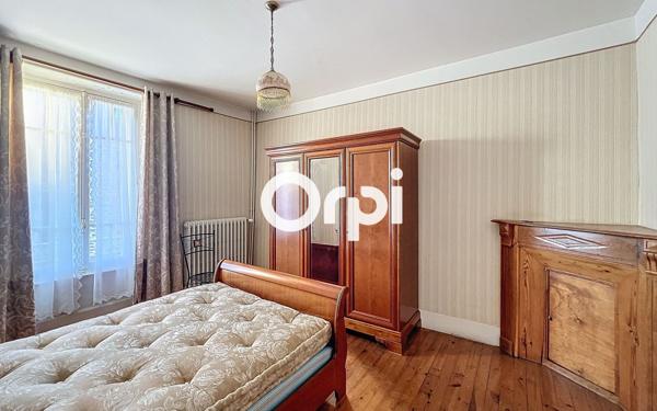 Maison à vendre    7 pièces • 145 m2 Pierrefort