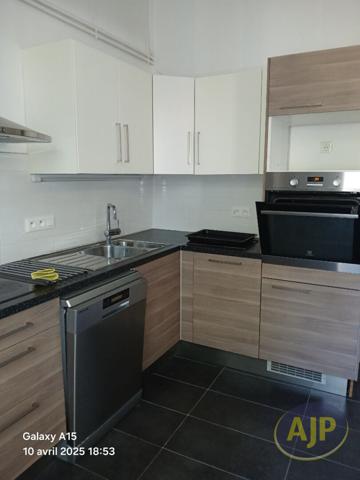 Location appartement Saintes : 885 € - AJP Immobilier Saintes