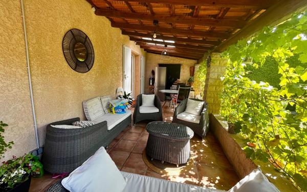 Maison à vendre    4 pièces • 90 m2 Mallemort