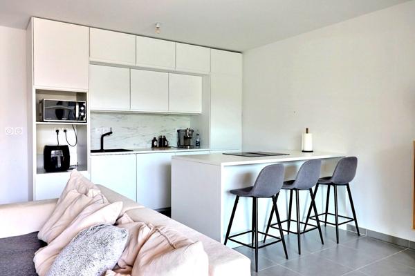 Auriol (13390) Trop tard - sous promesse d'achat ! Appartement T4 de 2023 avec terrasse et 2 garages à Auriol