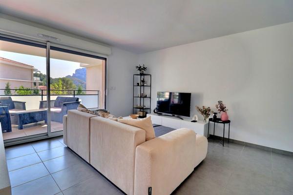 Auriol (13390) Trop tard - sous promesse d'achat ! Appartement T4 de 2023 avec terrasse et 2 garages à Auriol