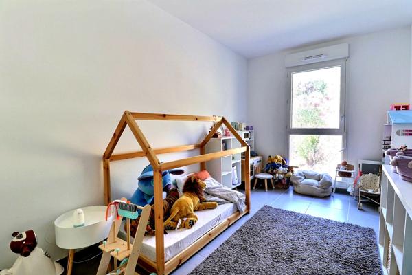 Auriol (13390) Trop tard - sous promesse d'achat ! Appartement T4 de 2023 avec terrasse et 2 garages à Auriol