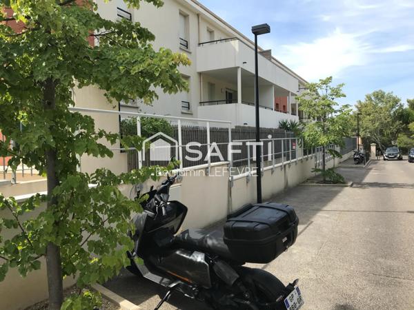 T2 PARFAIT ÉTAT / BALCON DERNIER ÉTAGE / STATIONNEMENT