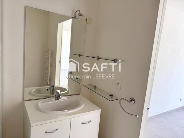 T2 PARFAIT ÉTAT / BALCON DERNIER ÉTAGE / STATIONNEMENT