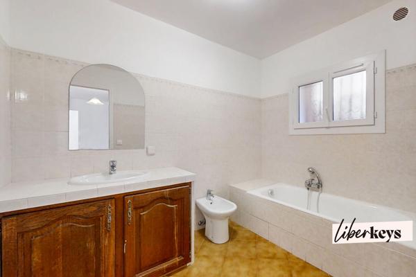 Maison familiale avec piscine de 160 m² sur deux appartements indépendants | Chem. Saint-Martin | Contes