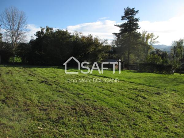 BELMONT DE LA LOIRE Terrain à bâtir 1700M²