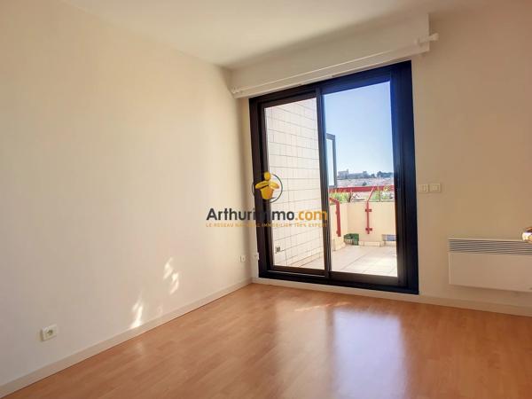 Vente                                                      Appartement
                        
                     3 pièces                      71 m2                     à Perpignan
