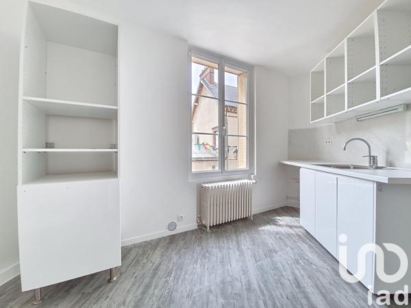 Building for sale 200 m² Châtillon-Coligny