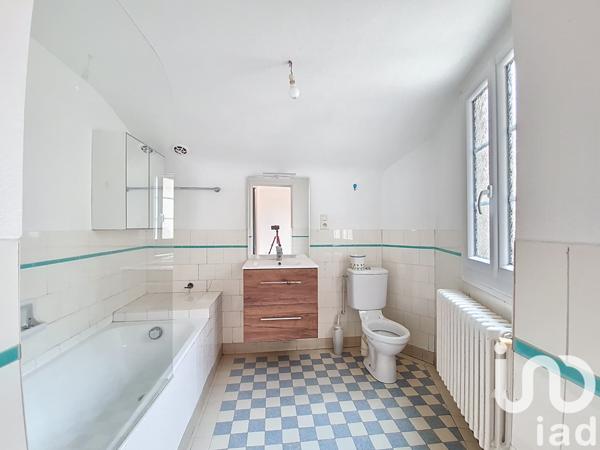 Building for sale 200 m² Châtillon-Coligny