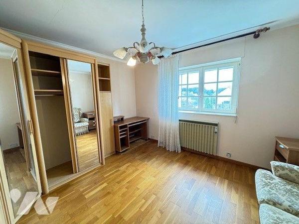 MAISON À VENDRE ? MOELAN SUR MER (29) 

Bourg de Kergroës, maison édifiée en 1970 sur sous so...