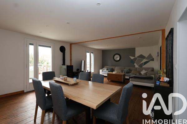 Maison à vendre 5 pièces 151,8 m² Saint-Yorre