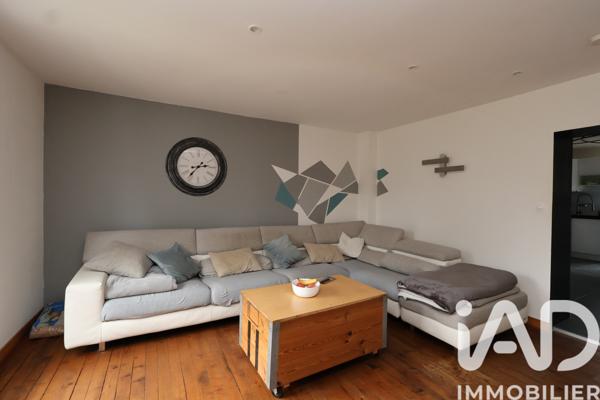 Maison à vendre 5 pièces 151,8 m² Saint-Yorre