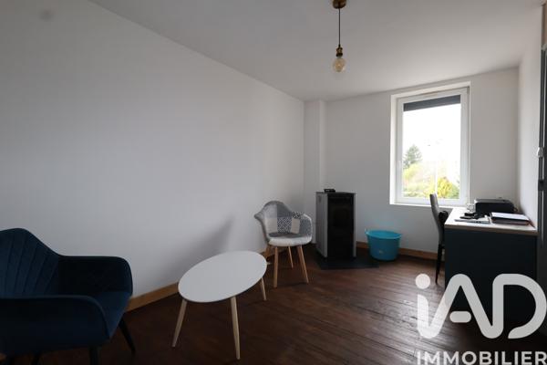 Maison à vendre 5 pièces 151,8 m² Saint-Yorre