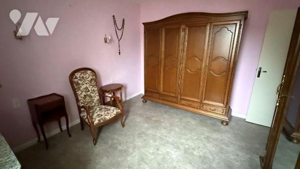 Appartement à vendre à HAZEBROUCK centre ville !!

Appartement de type 4, d'environ 93.70 m²,...