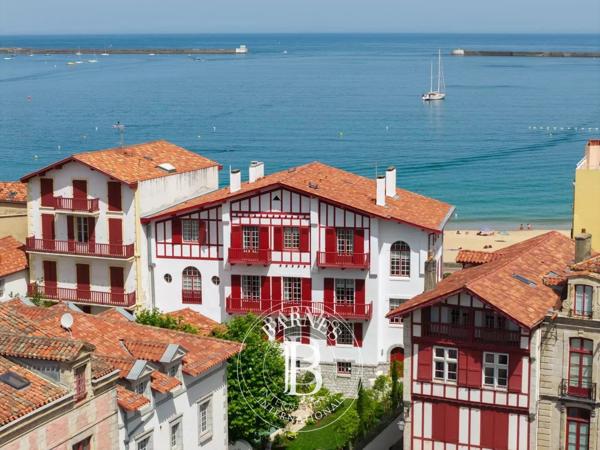 Saint-Jean-de-Luz, Maison 12 Chambres -  800 m² à vendre