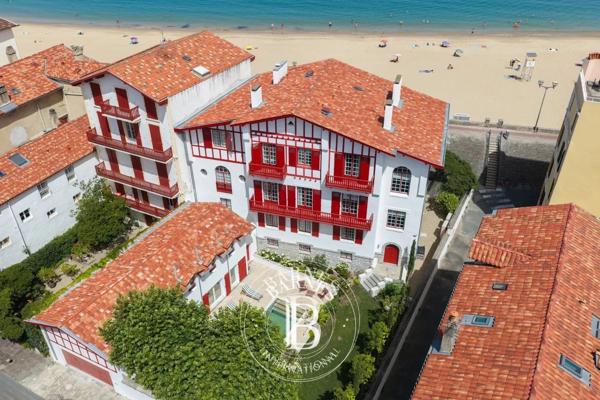 Saint-Jean-de-Luz, Maison 12 Chambres -  800 m² à vendre