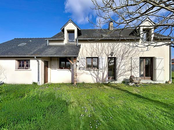 Belle maison familiale avec vie de plain pied à Montilliers