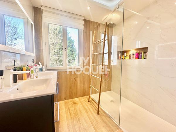 Maison familiale de 155m2 avec piscine, dépendance et grand jardin à Gujan-Mestras