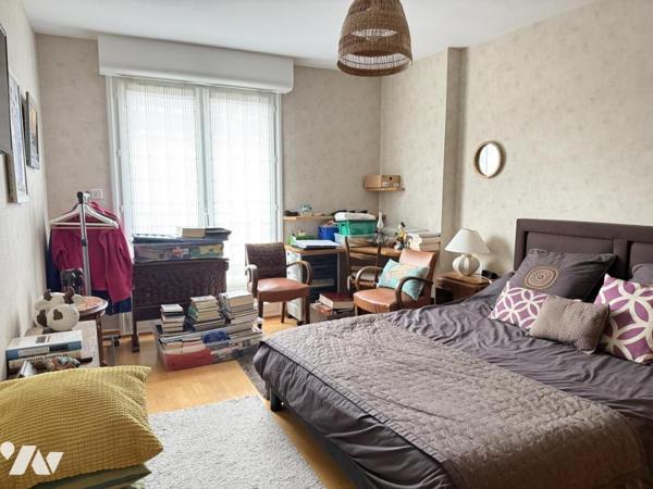 Coeur de Ville appartement T3 de 82m²  avec ascenseur. Cave et Garage