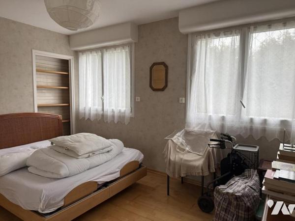 Coeur de Ville appartement T3 de 82m²  avec ascenseur. Cave et Garage