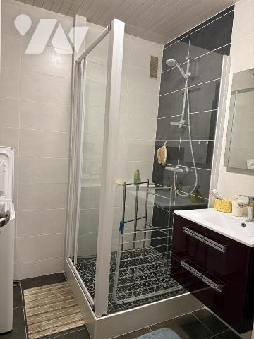 Coeur de Ville appartement T3 de 82m²  avec ascenseur. Cave et Garage