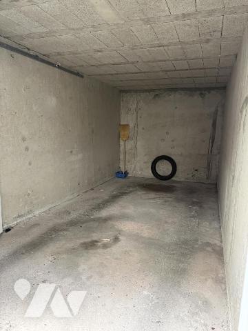 Coeur de Ville appartement T3 de 82m²  avec ascenseur. Cave et Garage