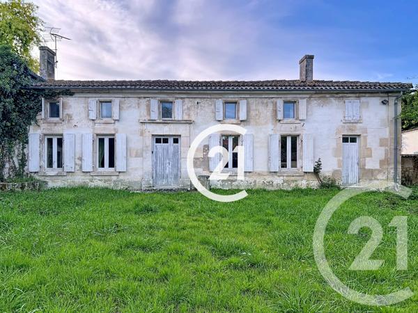 Maison à vendre  8 pièces - 187,75 m 2   PUYMOYEN  - 16