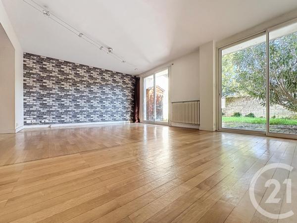 Maison à vendre  8 pièces - 187,75 m 2   PUYMOYEN  - 16