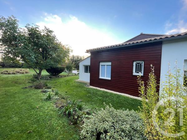 Maison à vendre  8 pièces - 187,75 m 2   PUYMOYEN  - 16