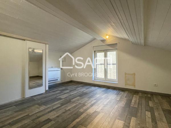 Maison ancienne 156m2 avec dépendances