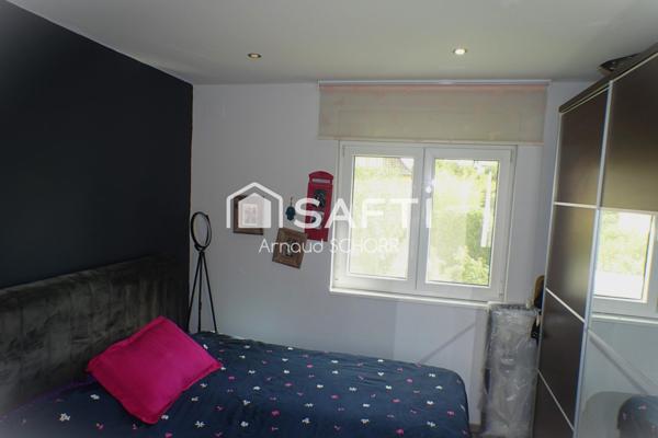 Avec superbe vue dégagée et entrée indépendante