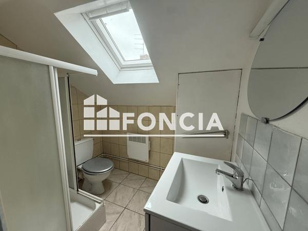Location Appartement 2 pièces 25.21 m² - 9 RUE BOURBON Charleville-mezieres 08000