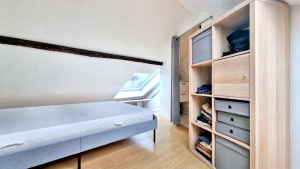 Appartement
                                                                                                                                                                                                                                                                                                                        2 pièce(s)                                                                                                                                                                                                          1 chambre(s)                                                                                                                                                                                                          41.76  m²