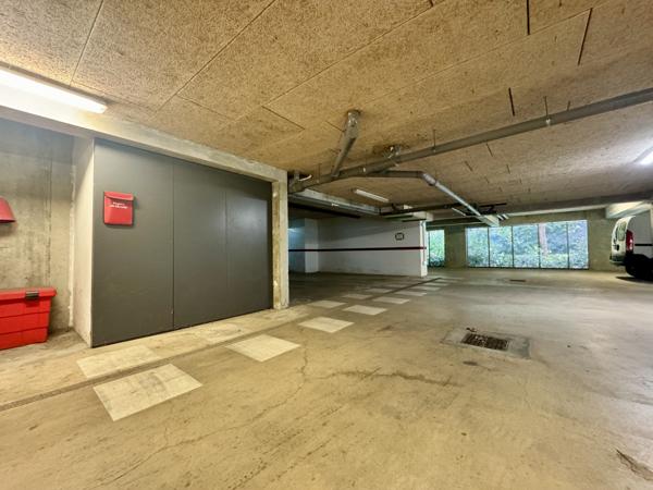 Parking - 17 m²