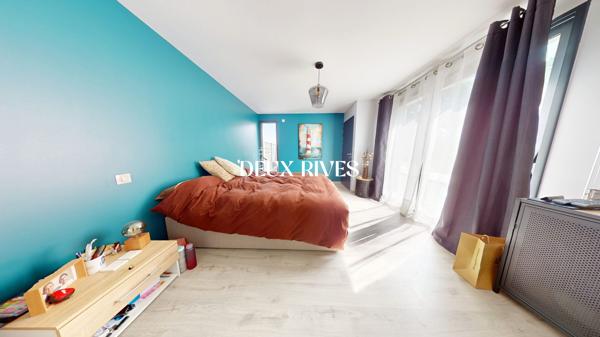 Maison d'architecte Deux habitations indépendantes (300m2) - piscine intérieure - DPE B