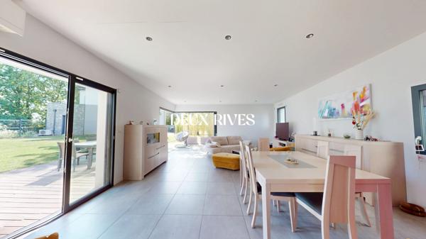 Maison d'architecte Deux habitations indépendantes (300m2) - piscine intérieure - DPE B