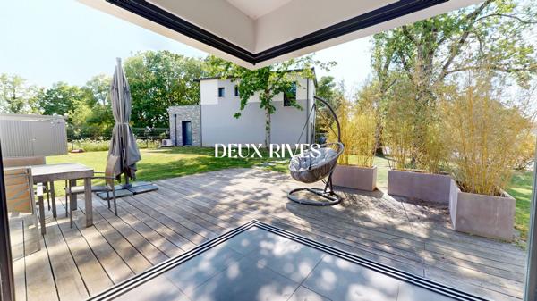 Maison d'architecte Deux habitations indépendantes (300m2) - piscine intérieure - DPE B