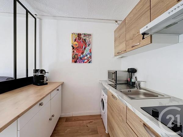 Appartement Studio à vendre  1 pièce - 27,16 m 2   ST RAPHAEL  - 83