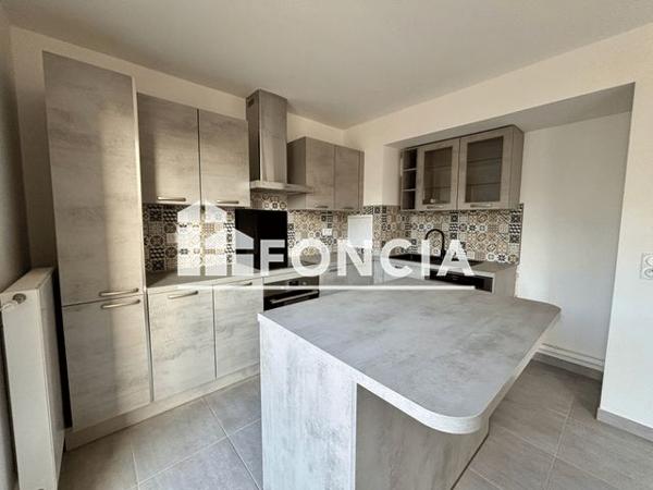 Location Appartement 3 pièces 67.53 m² - 4 RUE LAKANAL Sartrouville 78500