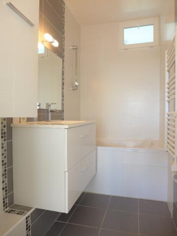 44400 REZE REZE 8 MAI - Appartement meublé 3 chambres - 74 m²