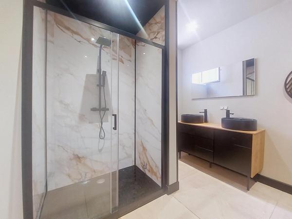 Maison à CHOLET, 49300 - 6 pièces 120m²