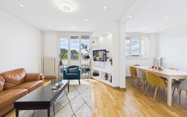 Appartement à vendre    4 pièces • 66,84 m2 Besançon