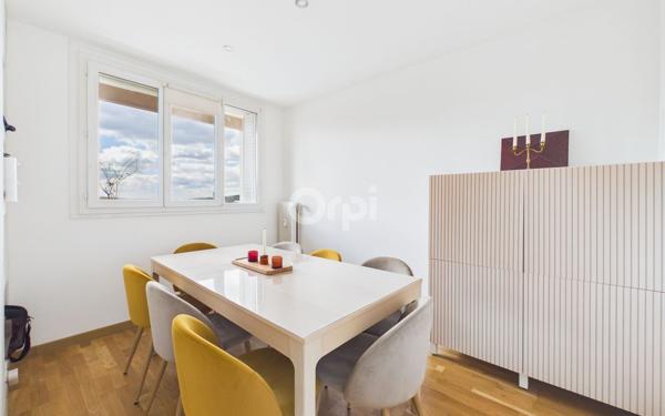 Appartement à vendre    4 pièces • 66,84 m2 Besançon