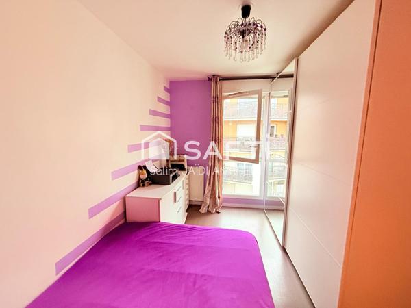 Appartement moderne avec double parking, proche Paris
