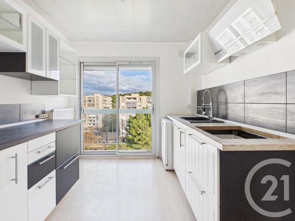 Appartement T4 à vendre  4 pièces - 77,91 m2 LA VALETTE DU VAR - 83