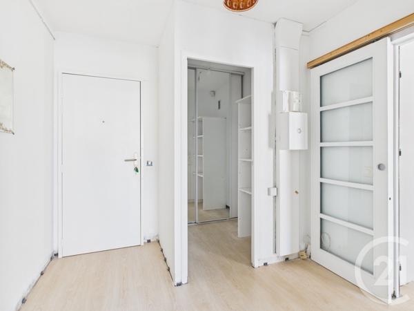 Appartement T4 à vendre  4 pièces - 77,91 m2 LA VALETTE DU VAR - 83